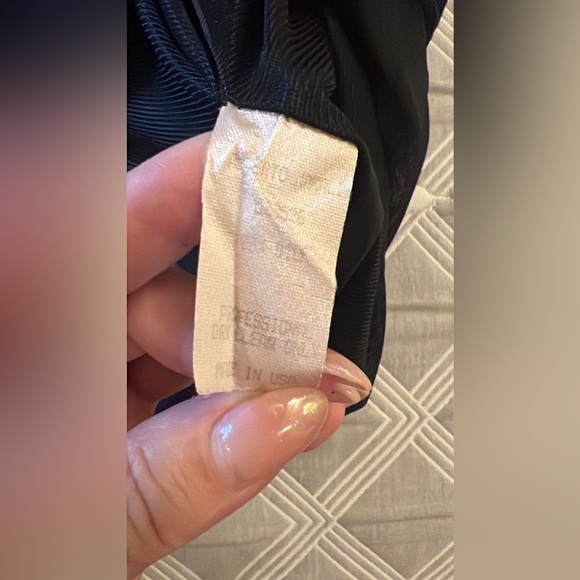 Alberto Makali Shimmering Black Skirt - Picture 7 of 8